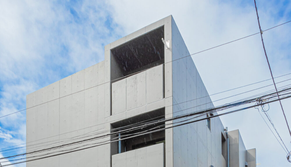 東京都　アンダーテン工法　RC4階建て施工事例
